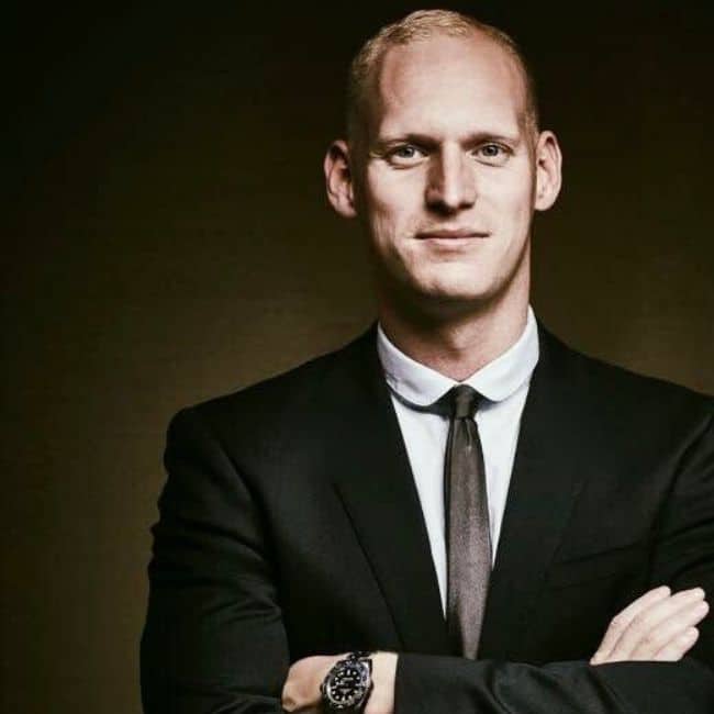 Private host Ask James